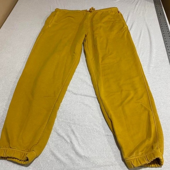 Levi's Men XL Yellow athletic hoodie and sweatpants set. SKU204 - Picture 7 of 8